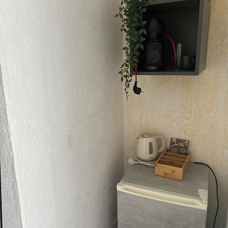 Soba Za Odmor P&E Hotel Kastel Stafilic Bagian luar foto