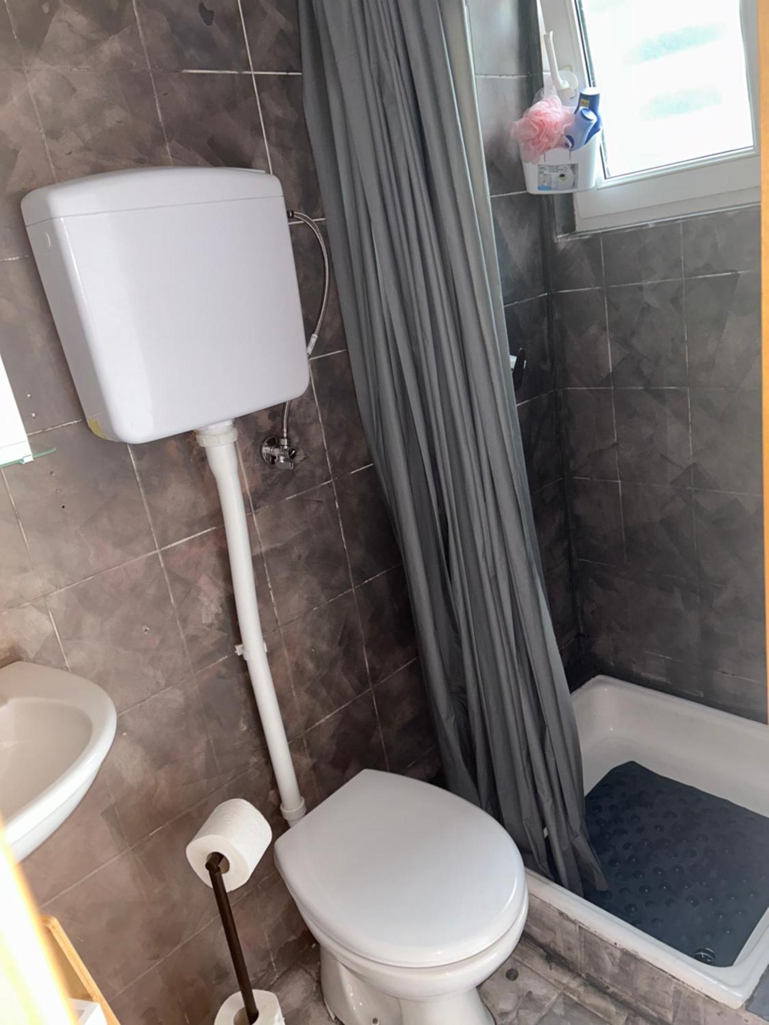 Soba Za Odmor P&E Hotel Kastel Stafilic Bagian luar foto